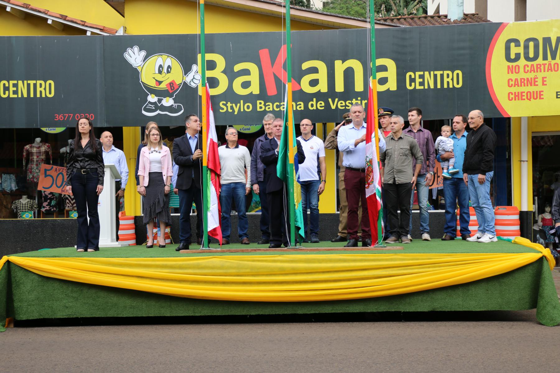 Desfile Cidadania 2019 - 001.jpg