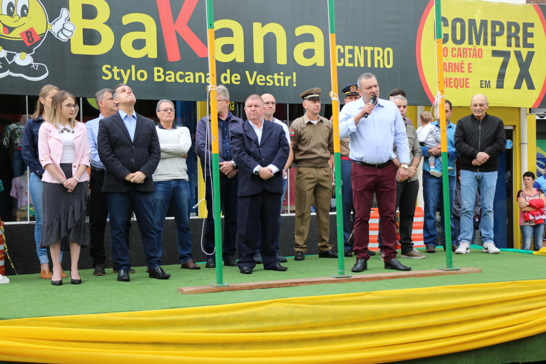 Desfile Cidadania 2019 - 004.jpg