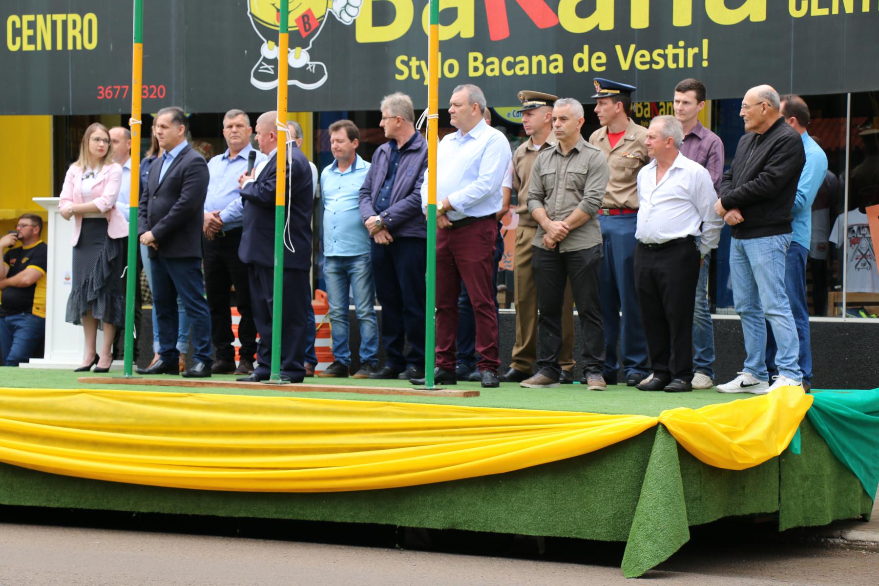 Desfile Cidadania 2019 - 006.jpg