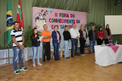 Feira do Conhecimento EEB São José 001.jpg