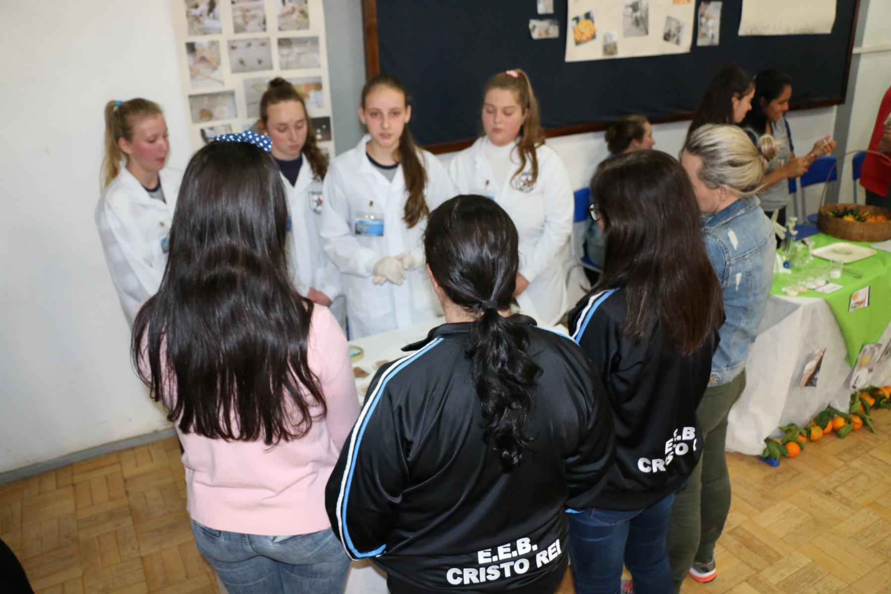 Feira do Conhecimento EEB São José 019.jpg