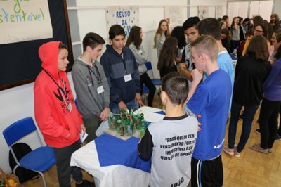 Feira do Conhecimento EEB São José 021.jpg