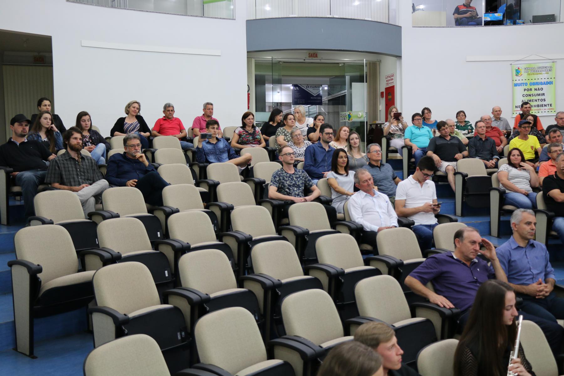 Sessão Solene 04.jpg