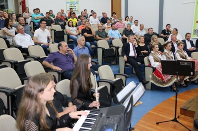 Sessão Solene 05.jpg