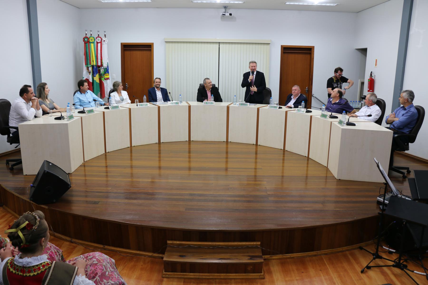 Sessão Solene 13.jpg