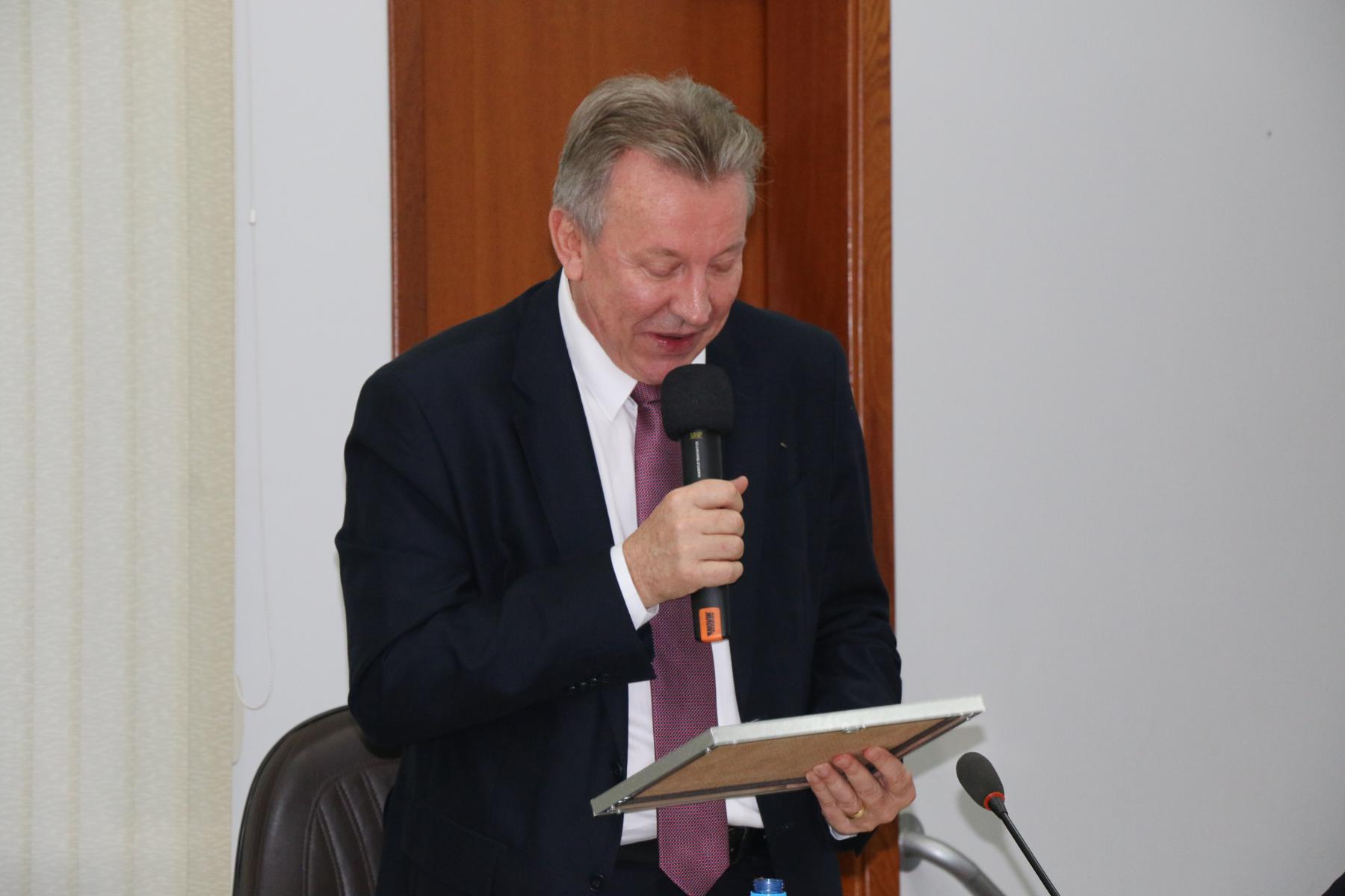 Sessão Solene 19.jpg