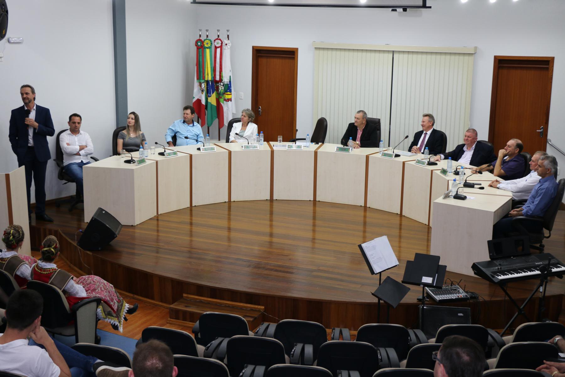 Sessão Solene 20.jpg