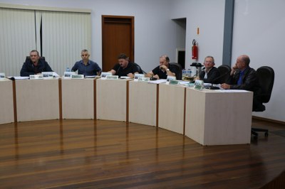 18ª Sessão Ordinária 006.jpg