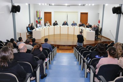 18ª Sessão Ordinária 010.jpg