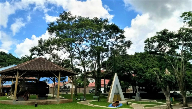 Aprovado Projeto do Legislativo “Adote uma Praça"