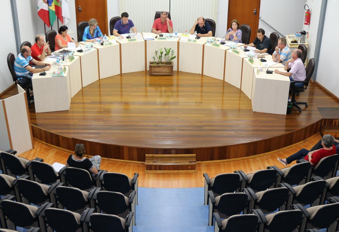 Projeto de Lei é votado em Sessão Ordinária