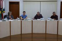 Legislativo de Itapiranga aprova três projetos na 20ª sessão ordinária do ano